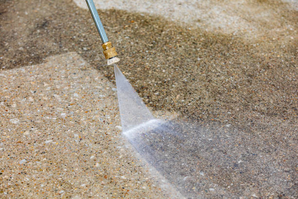 Best Roof Washing  in Bannockburn, IL