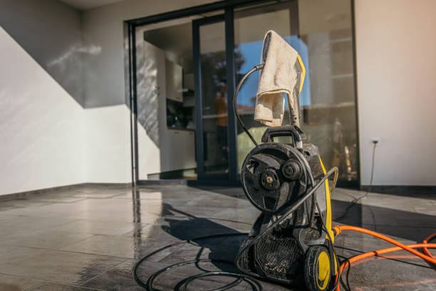 Best Spring Cleaning  in Bannockburn, IL